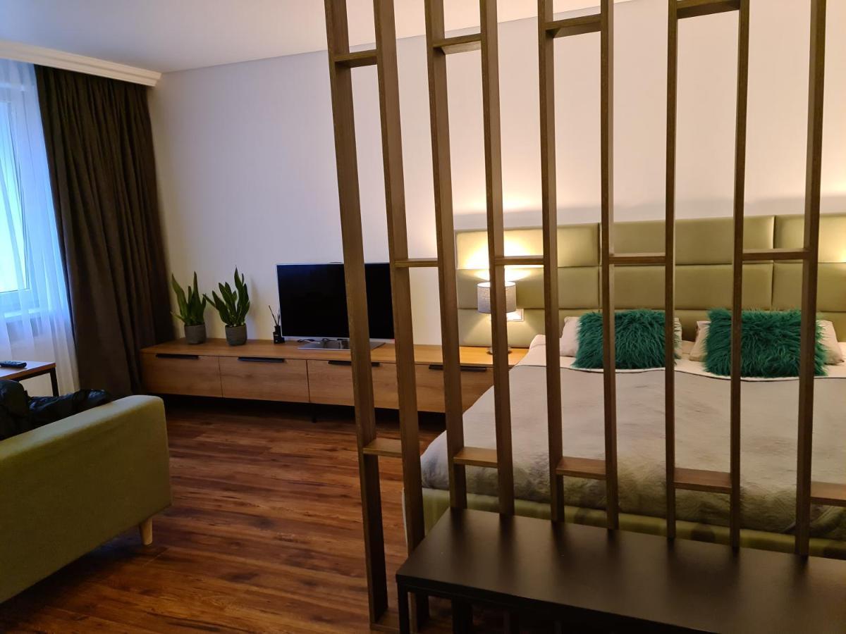 Mona Apartamentai Telšiai Exterior foto