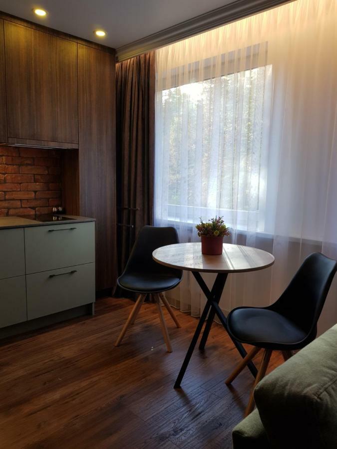 Mona Apartamentai Telšiai Exterior foto